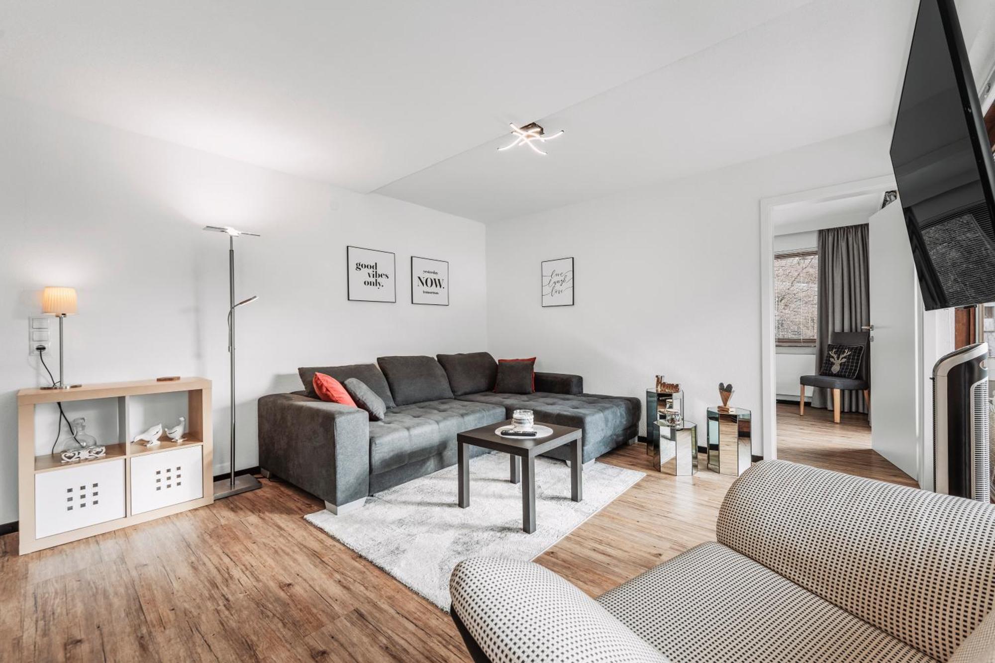 Herzblut Wohlfuehl Appartements Оец Екстериор снимка
